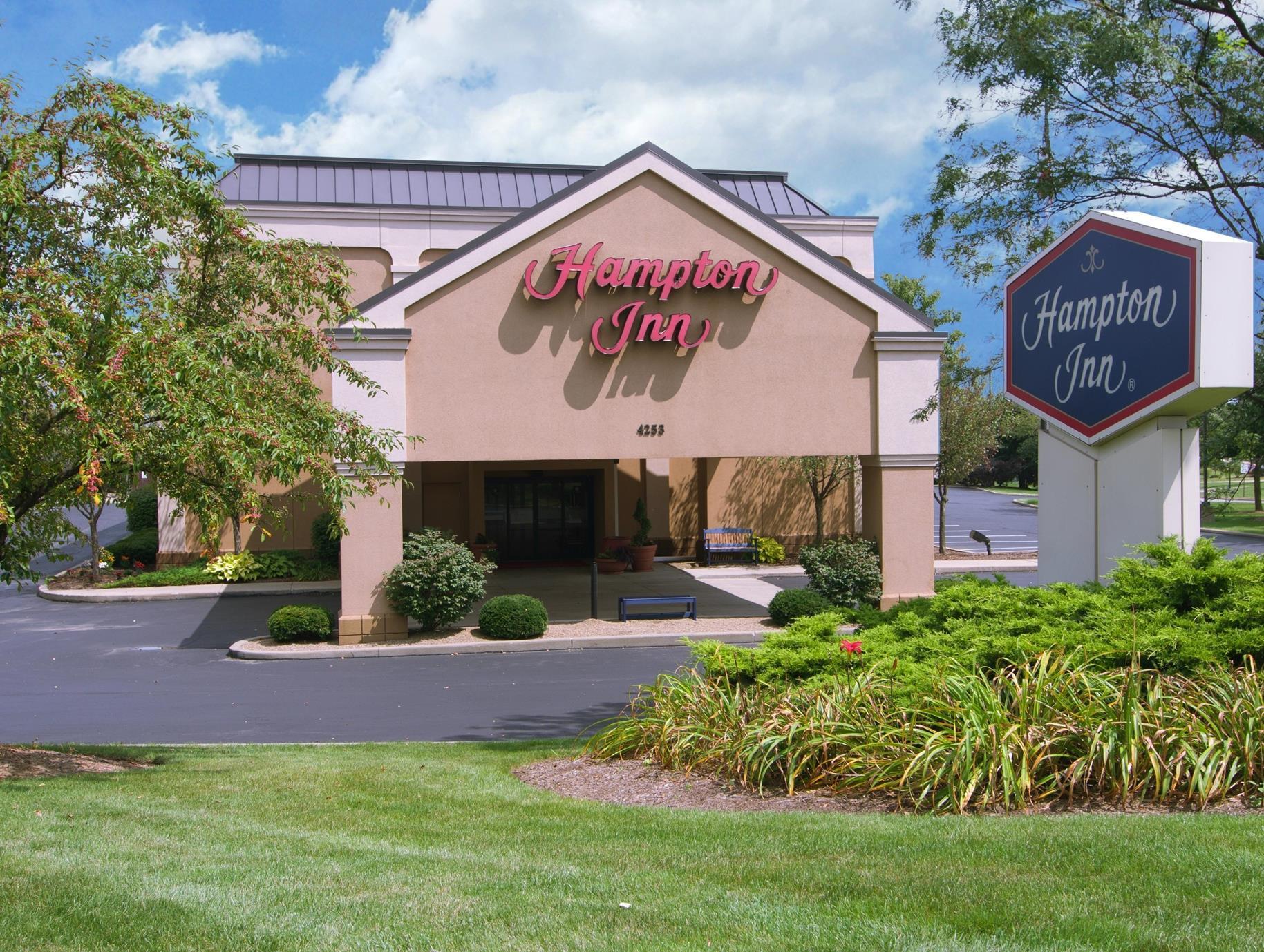 Hampton Inn Wooster Exterior photo