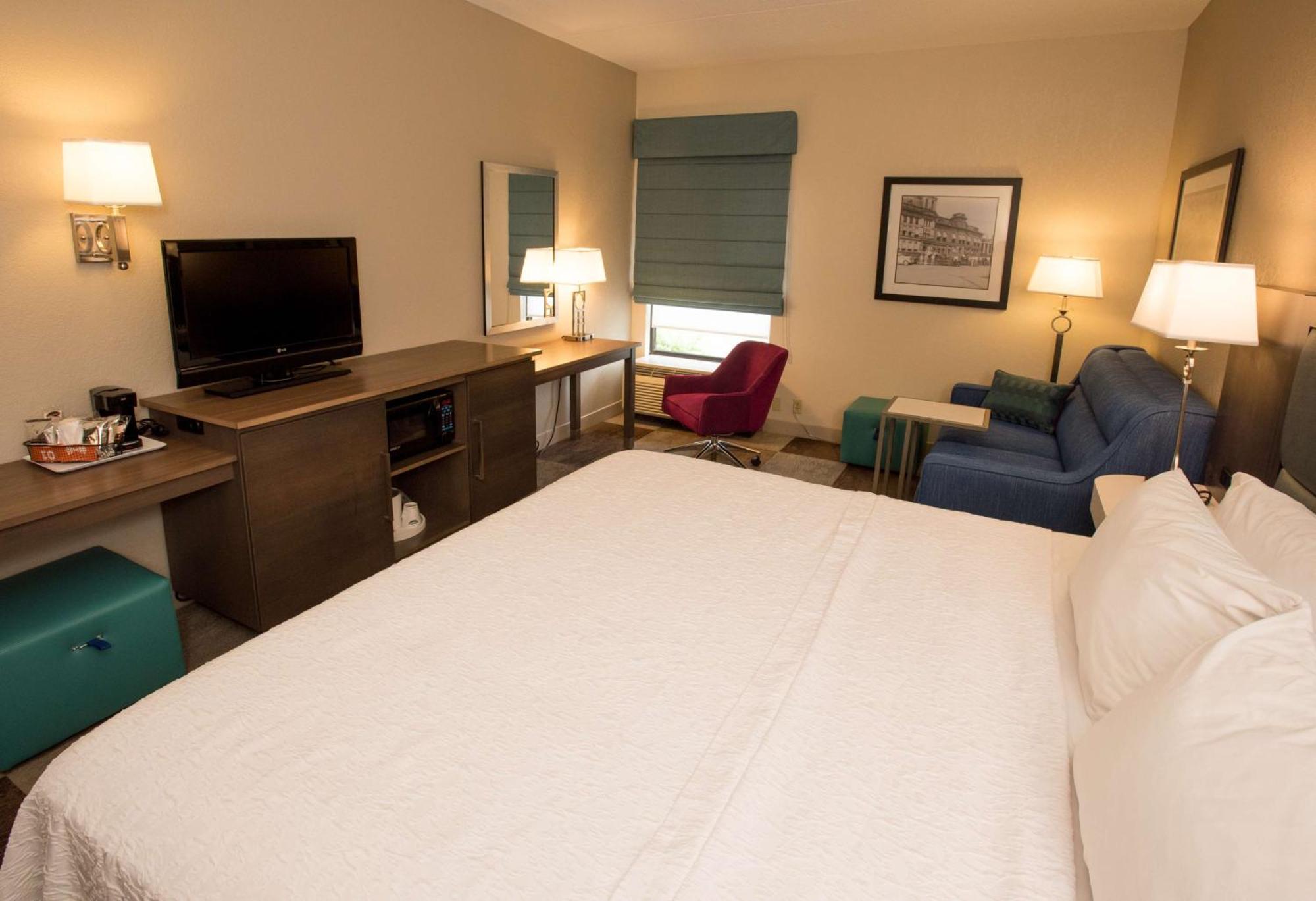 Hampton Inn Wooster Exterior photo